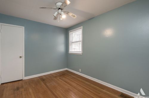 3505 Kilpatrick Ave, Chicago IL 60712-1604 exterior