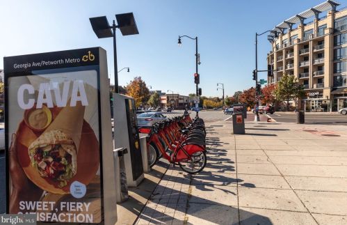1310 Decatur St, Washington DC 20011-4709 exterior