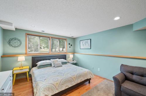 583 Burlington Rd, Saint Paul MN  55119-5322 exterior