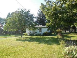 2 Myrtle Ave, Washington NJ  07882-1724 exterior