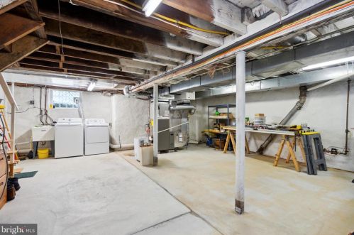 207 Front St, Media PA 19063-2710 exterior