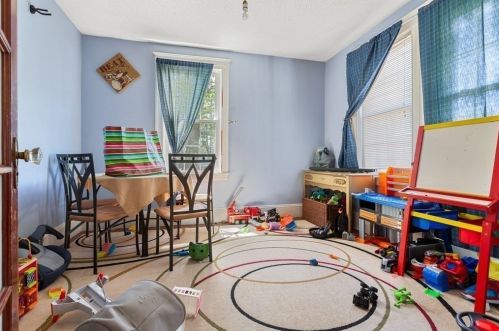 125 Pleasant St, Methuen MA  01844-7131 exterior