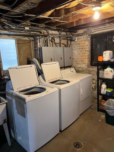 3746 Magnolia Ave, Chicago IL 60626-5305 exterior