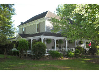 203 Main St, Cleveland, NC 27013-8412