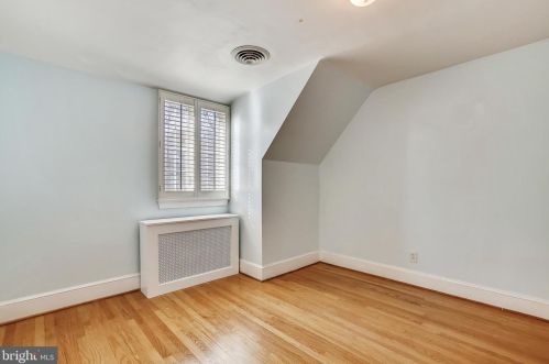 311 Kentucky Ave, Alexandria VA 22305 exterior