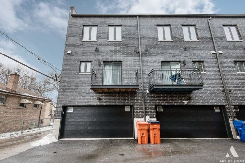 3848 Wolcott Ave, Chicago IL 60636-1636 exterior