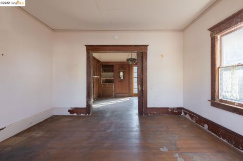 2318 Webster St, Berkeley CA 94705-2550 exterior