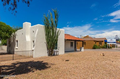 2109 Grant Rd, Tucson AZ  85719-3412 exterior