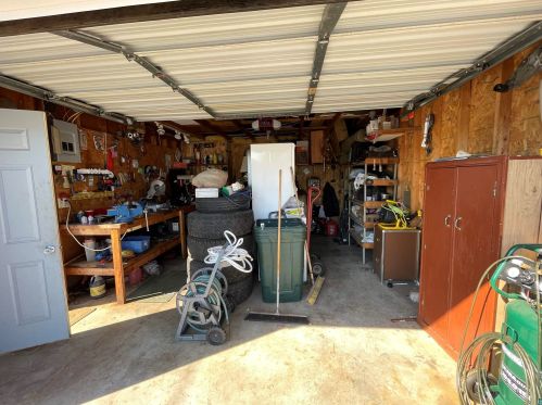 6716 Westgate Blvd, Duluth MN 55807-1985 exterior