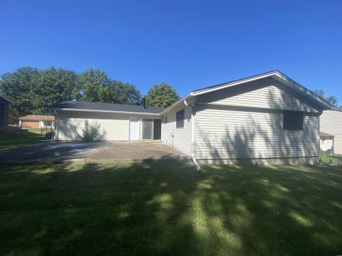 2372 Rockymont Dr, Saint Louis MO  63136-6131 exterior