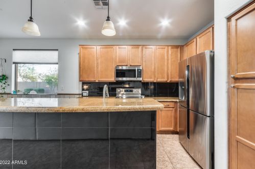 42007 45th Dr, Phoenix AZ  85086-1445 exterior