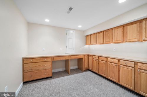 246 Micklitz Dr, Pottstown PA 19464-1463 exterior