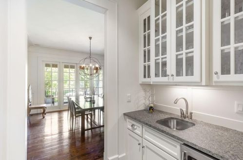 765 Brook Park Pl, Atlanta GA 30342-2839 exterior