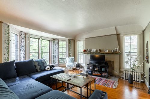 2376 63rd St, Milwaukee, WI 53219-2001