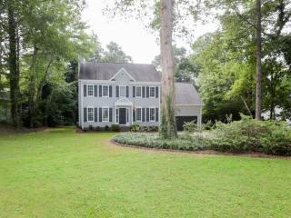 1215 Kingston Ridge Rd, Cary, NC 27511-5913