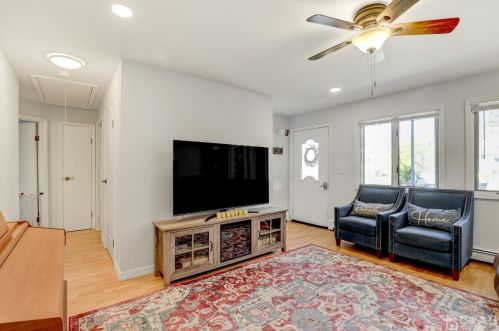 195 Austin Ave, Old Bridge NJ  08857-1164 exterior