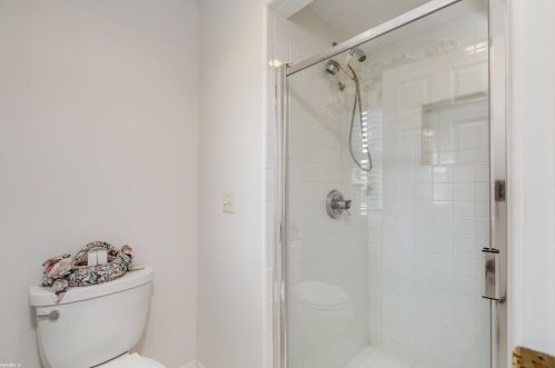 16820 Renee Dr, Macomb Township MI 48042-2324 exterior