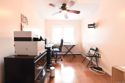 422 158th St, Bronx NY 10456-7702 exterior