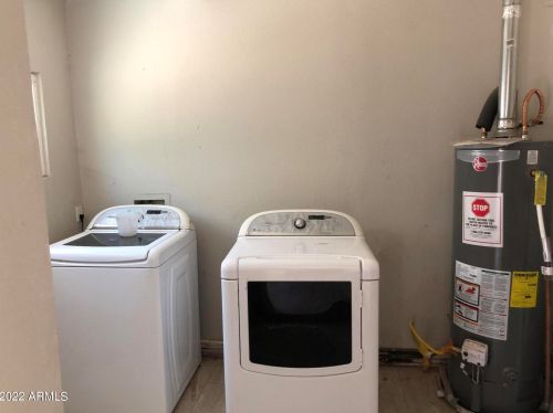 5647 14 Ave, Phoenix AZ 85023-2526 exterior