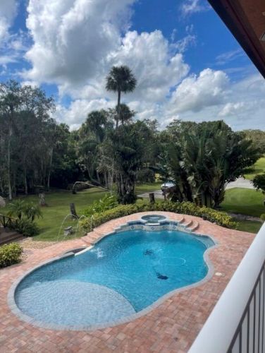 3646 Jenkins Rd, Fort Pierce FL 34981-4432 exterior