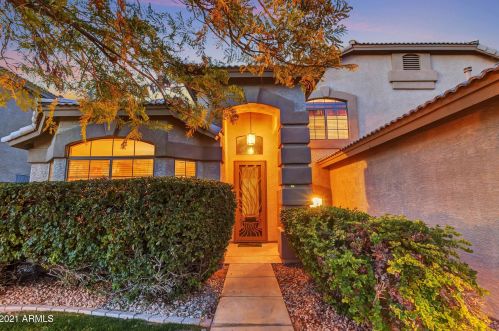 4402 Linda Ln, Chandler AZ 85226-5852 exterior