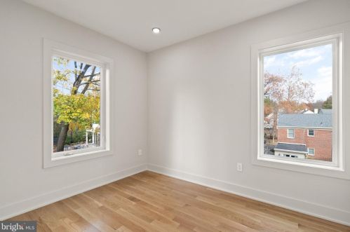 5416 Nevada Ave, Washington DC  20015-1728 exterior