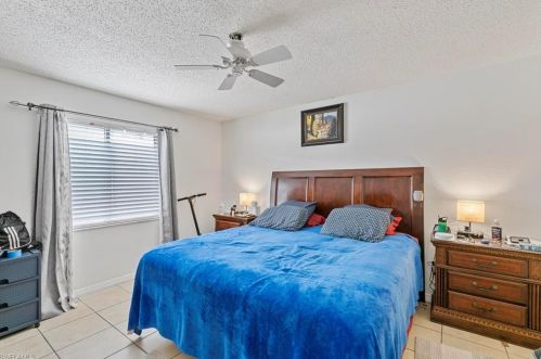 4742 Alhambra Cir, Naples FL 34103-3291 exterior