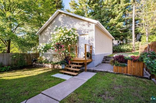 1001 Grandview Ave, Duluth MN 55812-1149 exterior