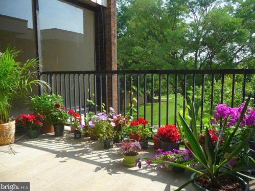 2107 Walsh View Ter, Silver Spring MD  20902-5224 exterior