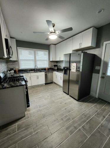 12056 Lafayette Ave, Chicago IL  60628-6641 exterior