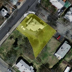 182 Elliot St, Newton MA  02464-1250 aerial view