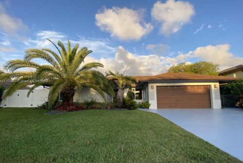 3604 Diane Dr, Boynton Beach FL 33435-8521 exterior