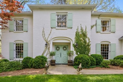 575 Idlewood Dr, Atlanta, GA 30327-4725