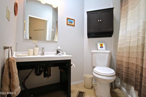 6153 Pinehurst Dr, Chandler AZ 85249-4038 exterior