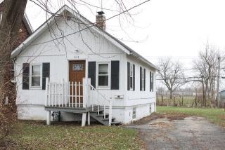 633 Morton Ave, Aurora IL  60506-2805 exterior