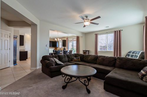 7300 Heartwood Dr, Tucson AZ  85756-6109 exterior