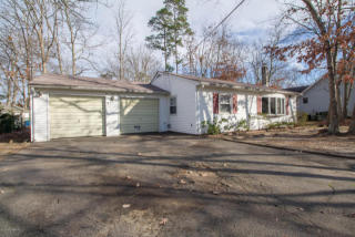 534 Chelsea St, Lacey NJ  08731-2332 exterior