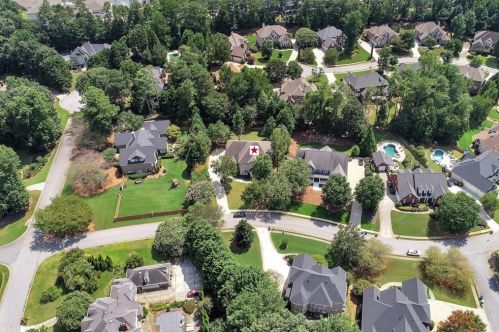 2132 Innsfail Dr, Lithonia GA  30078-2059 exterior