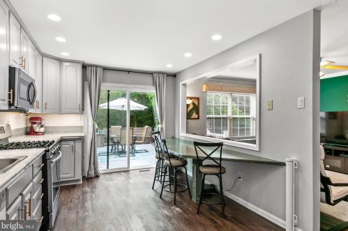 11 Kimberly Dr, Runnemede NJ 08078-2104 exterior