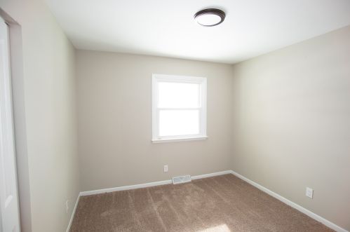 376 Hilkert Ct, Bull Valley IL 60014-5848 exterior