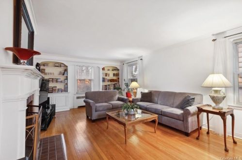 28 Cedar St, Mount Vernon NY 10552-3007 exterior