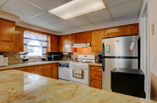 511 Jackson Ave, Rahway NJ 07065-3513 exterior