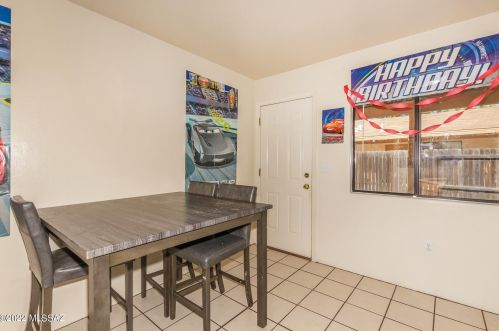 506 Iroquois Ave, Tucson AZ 85745-3161 exterior