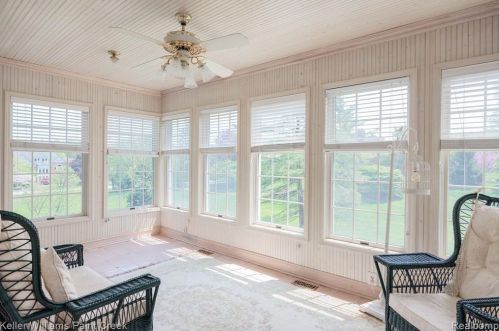 5394 Abbey Rd, Rochester MI 48307-2400 exterior