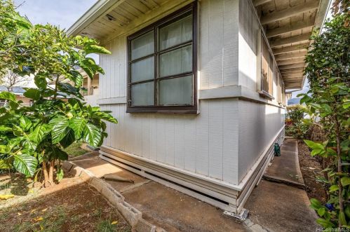3223 Hinano St, Honolulu HI 96815-4362 exterior
