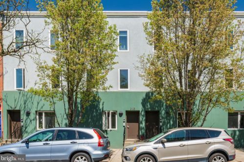 2125 Christian St, Philadelphia PA  19146-1209 exterior