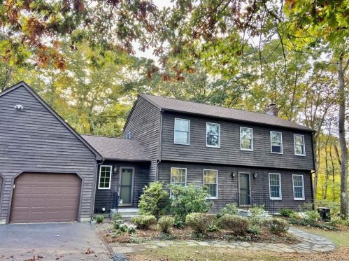 63 Bascom Rd, Exeter, CT 06249-1600