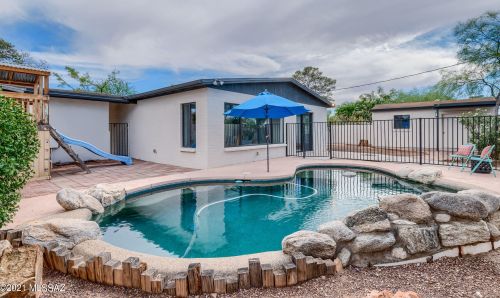 4901 17th St, Tucson AZ  85711-4354 exterior