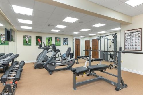 3 Park Rdg Ct, Chester NJ 07930-3016 exterior