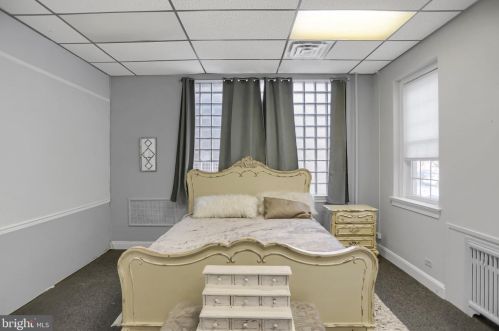 301 Penn St, Huntingdon PA 16652-1609 exterior